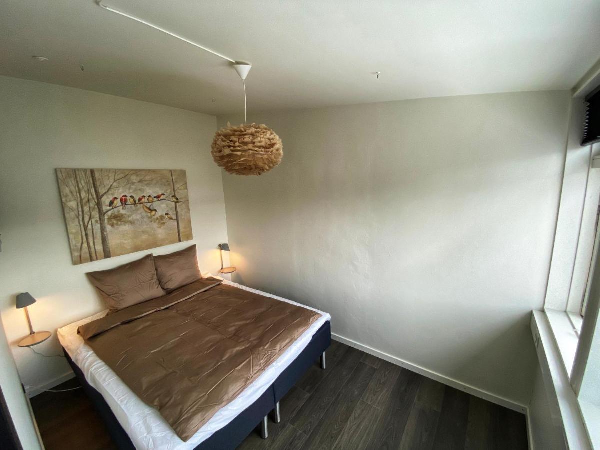 Broncks Apartment 2 - Modern 2-Bedroom In The Heart Of Tórshavn Buitenkant foto