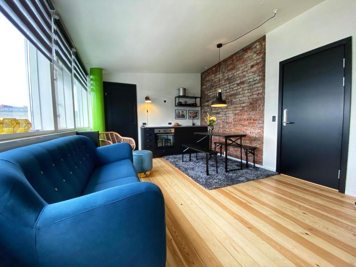 Broncks Apartment 2 - Modern 2-Bedroom In The Heart Of Tórshavn Buitenkant foto